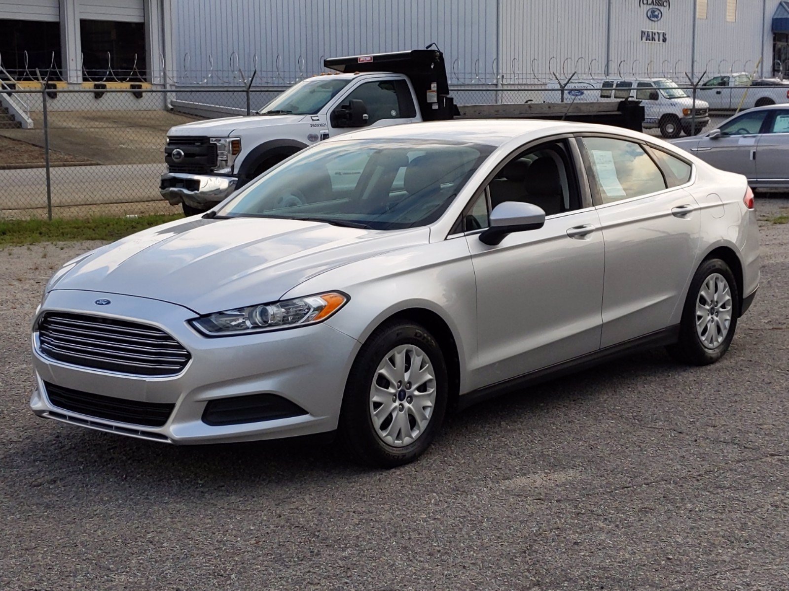 Pre-Owned 2013 Ford Fusion S FWD 4dr Car