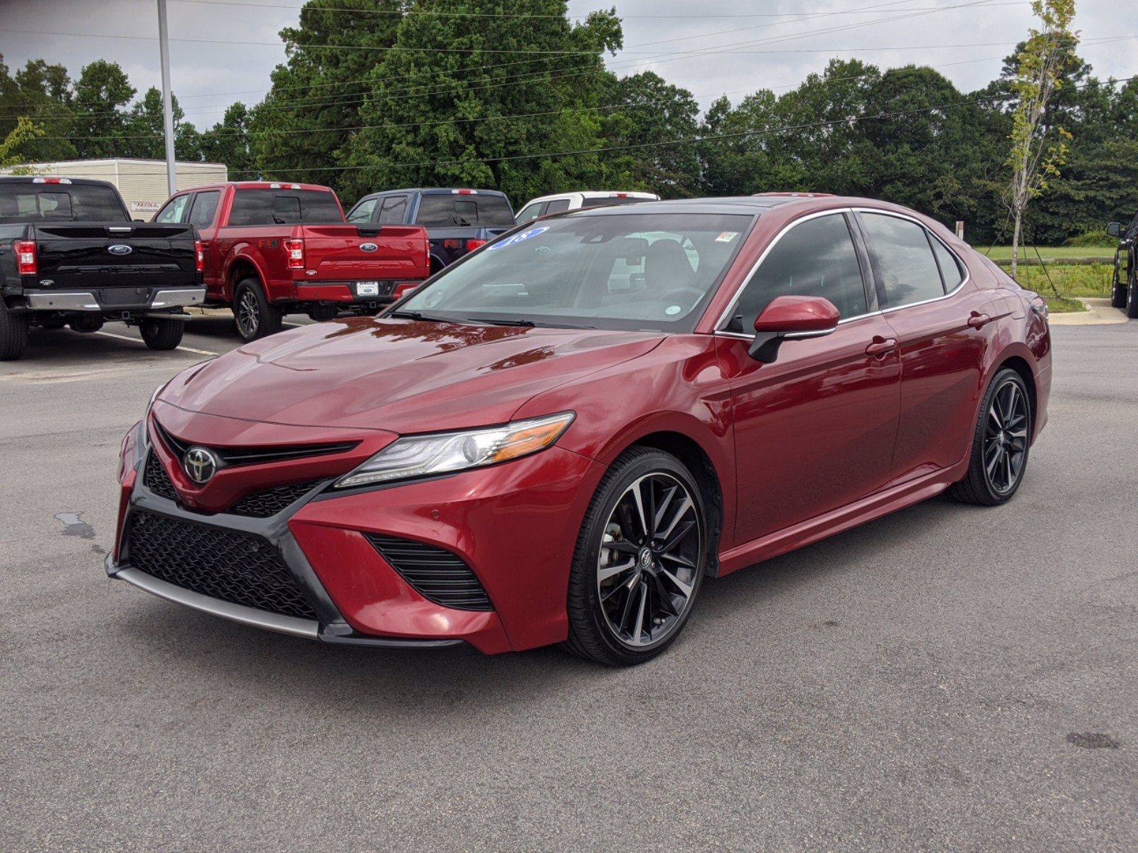 Pre-Owned 2018 Toyota Camry XSE FWD 4dr Car